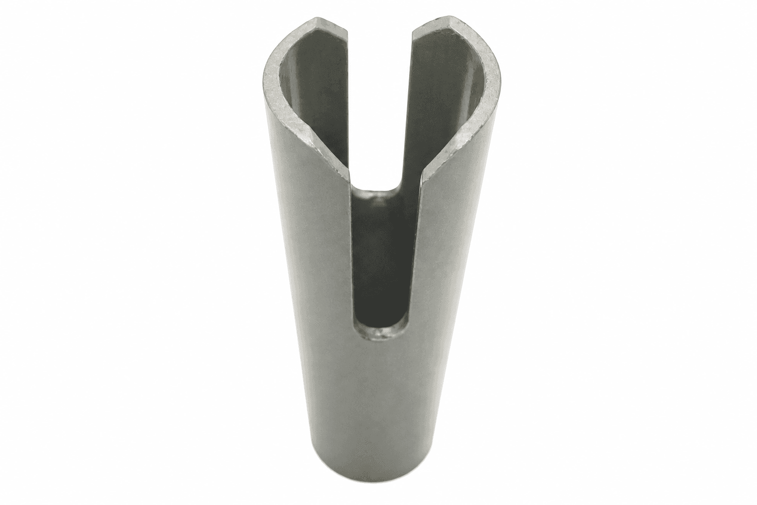 When to Replace Bus Plug Insulators in Industrial Power Systems